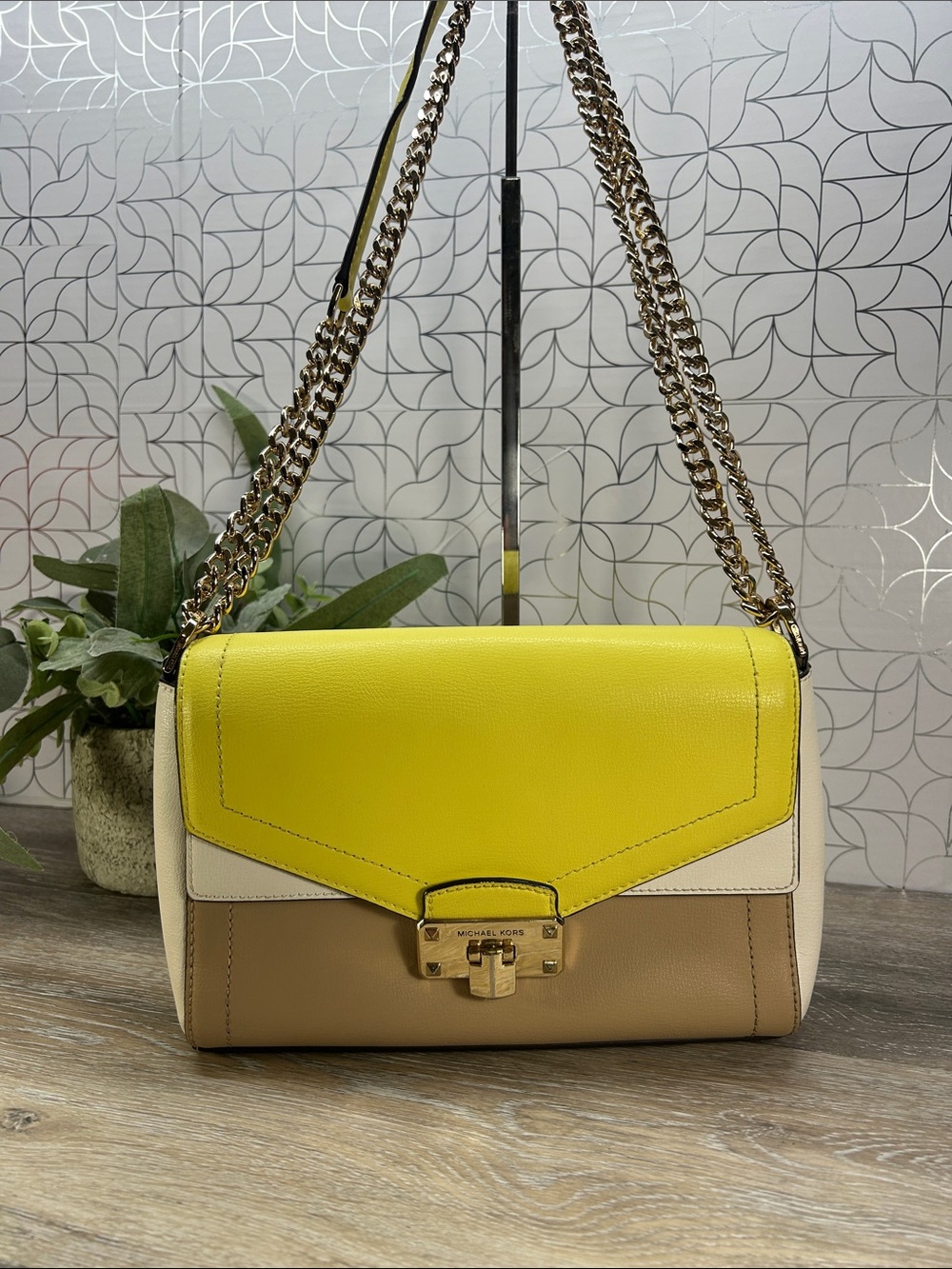8135 Michael Kors Yellow White Tan Leather Colorblock Shoulder Bag 388135